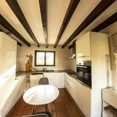 Maison Moderne Et Traditionnelle A 300m De La Plage, Avec Jardin, Barbecue Et Parking Prive - Fr-1-413-234