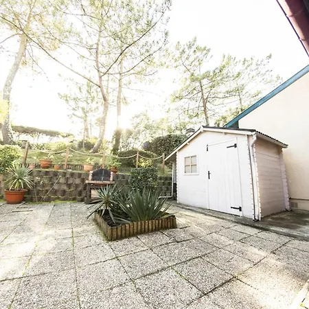 Maison Moderne Et Traditionnelle A 300m De La Plage, Avec Jardin, Barbecue Et Parking Prive - Fr-1-413-234 *